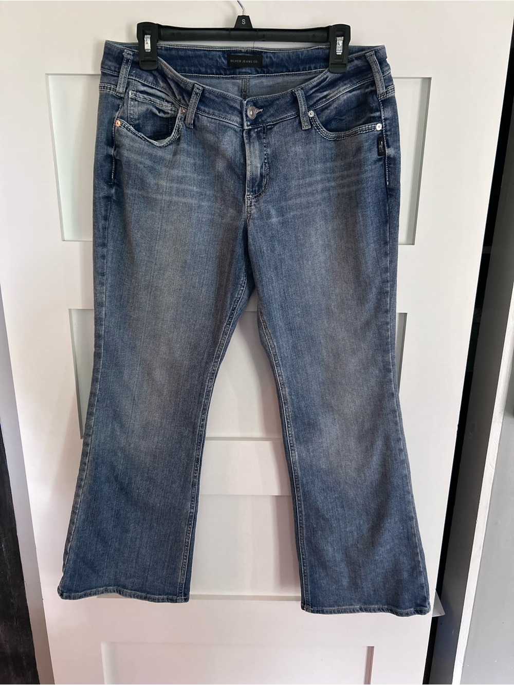 Women's silver Mid Wash Blue Bootcut Jeans size 33